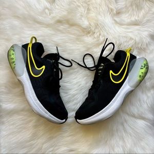 Nike boys shoes 👟